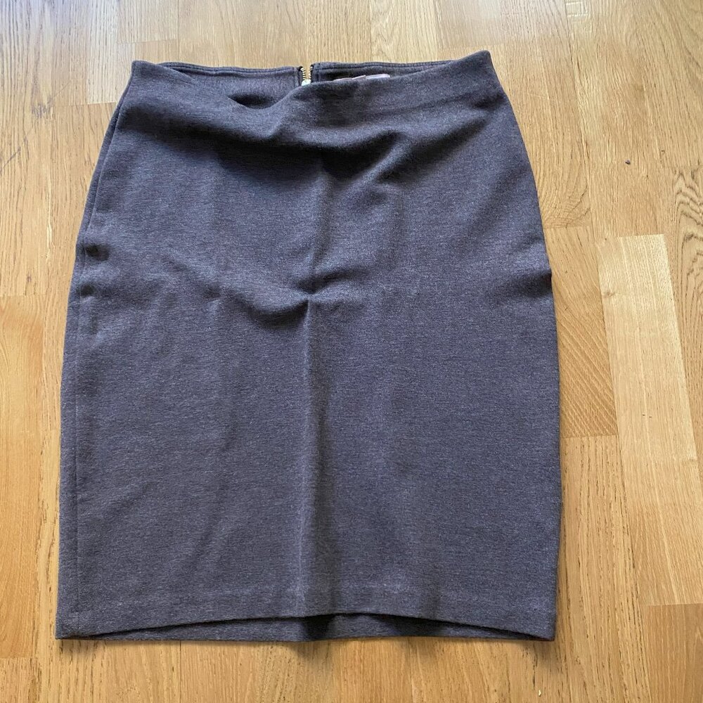 Woman's Woven Skirt (NEW)